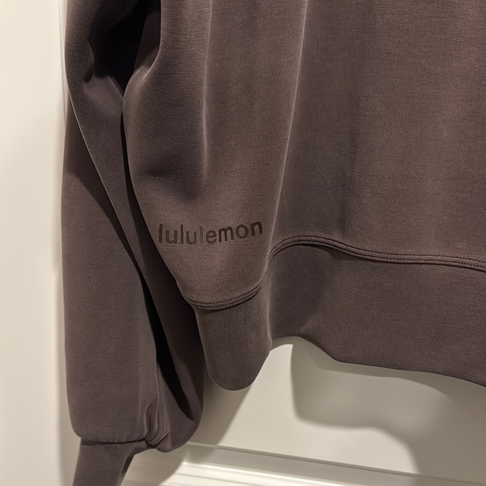 Women's Lululemon Softstreme Cropped Casual Brown Top - Picture 2 of 4